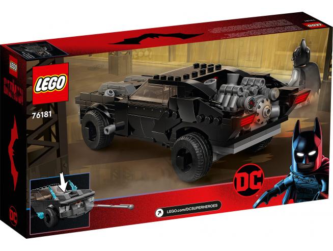 Lego Batman Movie catwoman and penguin chase